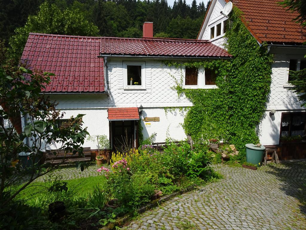 Ferienwohnung Bauer Alter Hammer Шмидефельд-ам-Ренштайг Экстерьер фото